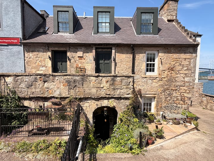 Historic stone waterfront home and garden at 33 High Street, South Queensferry